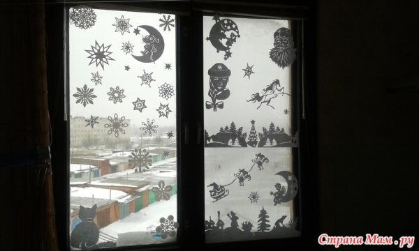 Идеи для срисовки красивые новогодние на окнах зубной пастой (90 фото)