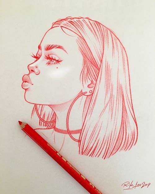 Рисунок девушки карандашом