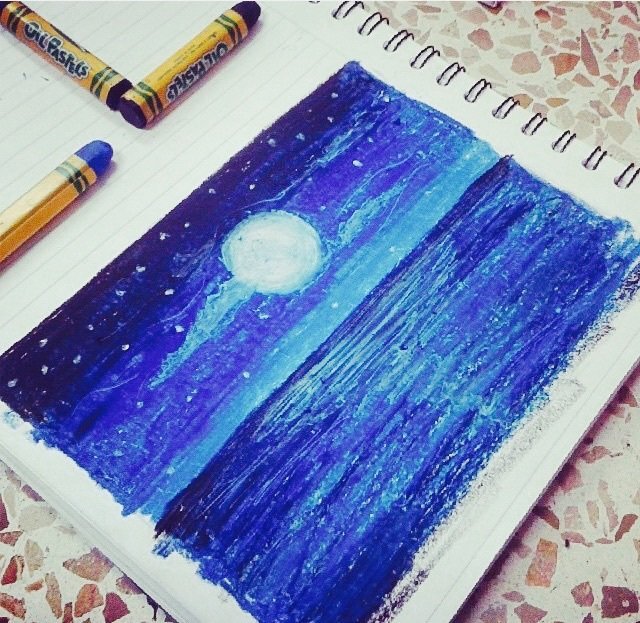 Рисование мелками на бумаге