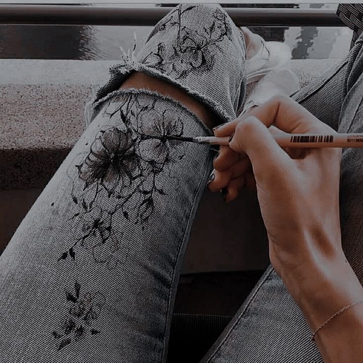 Рисование на джинсах