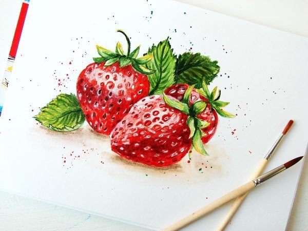 Клубника нарисованная акварелью