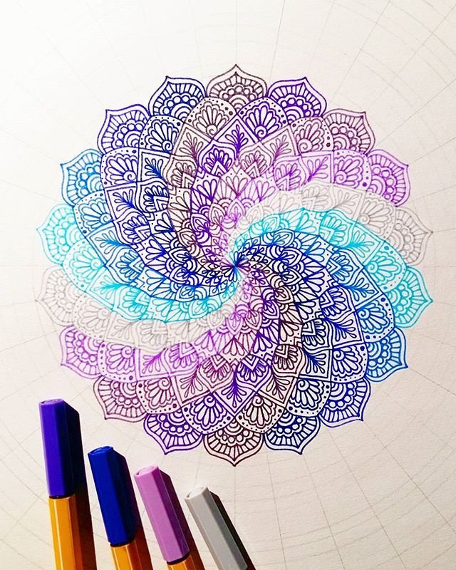 Рисунки цветными ручками