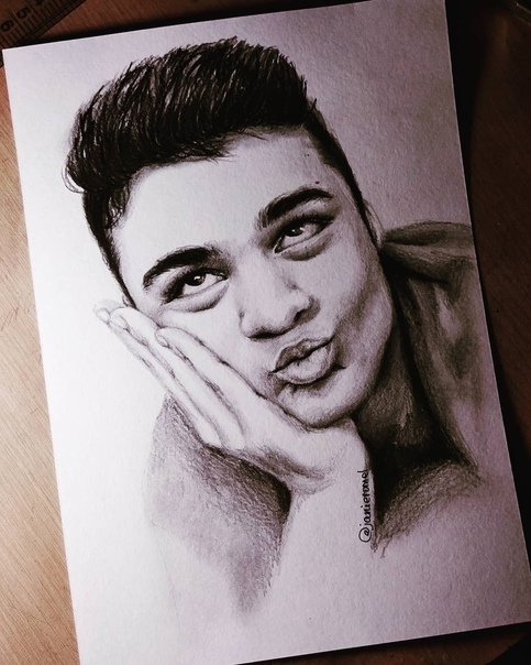 Рисунок портрета Дима Масленников
