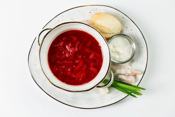 Борщ с салом