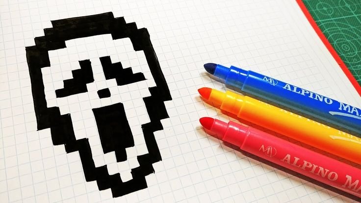 Пиксельные рисунки на бумаге