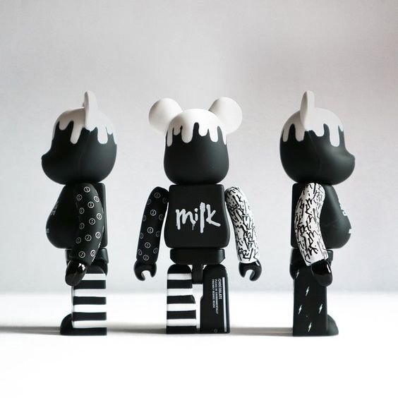 Роспись мишек Bearbrick