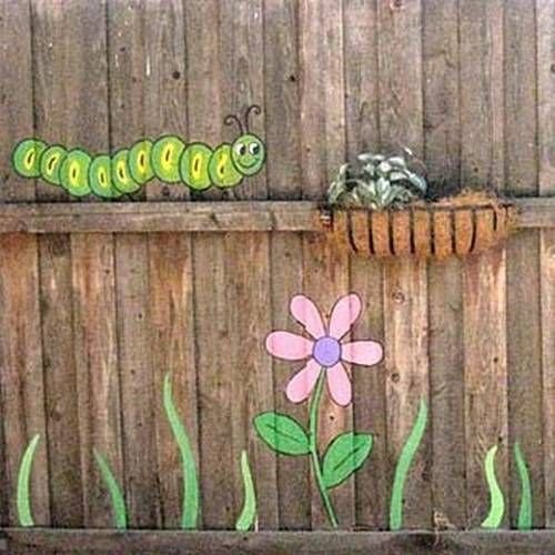 Раскрасить забор на даче