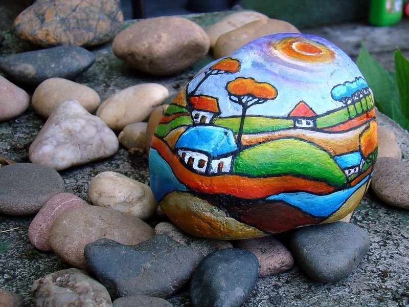 Раскрашенные камушки