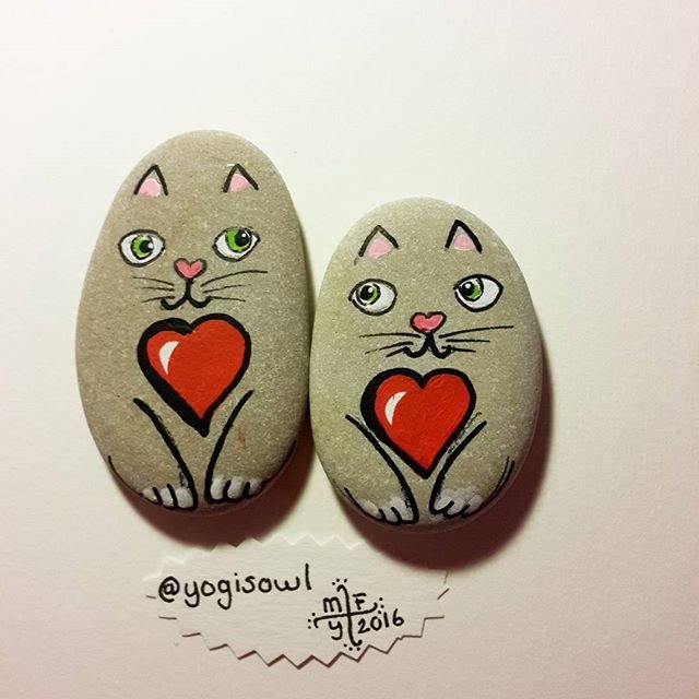 Рисунки на камнях