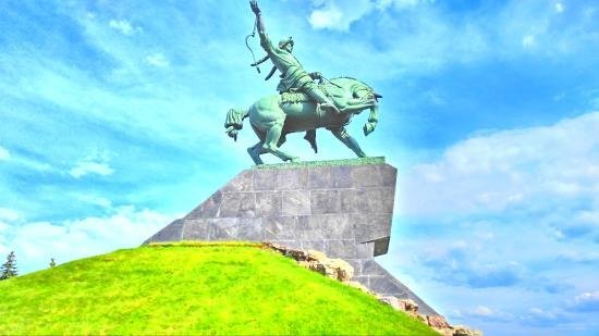Памятник Салавату Юлаеву в Уфе рисунок