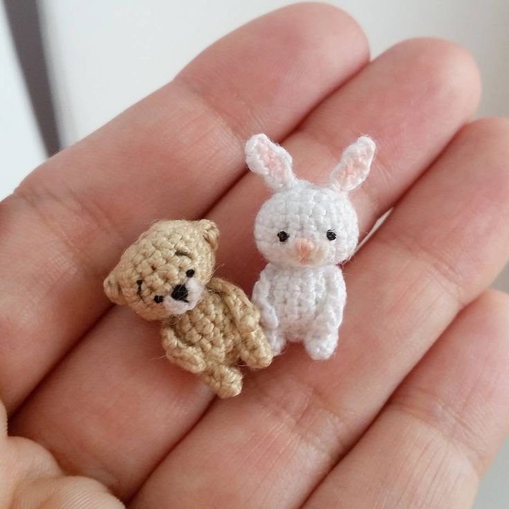 Маленькие игрушки крючком