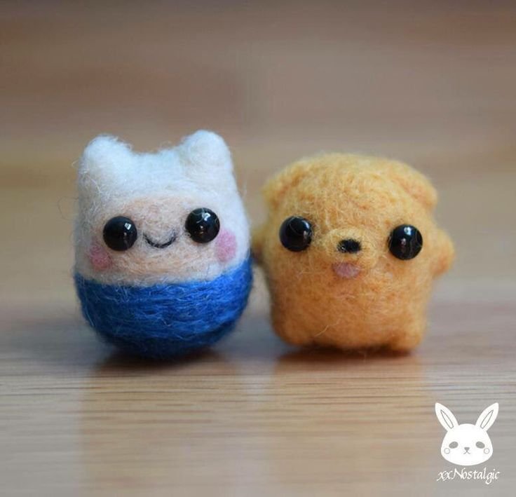Маленькие валяные игрушки