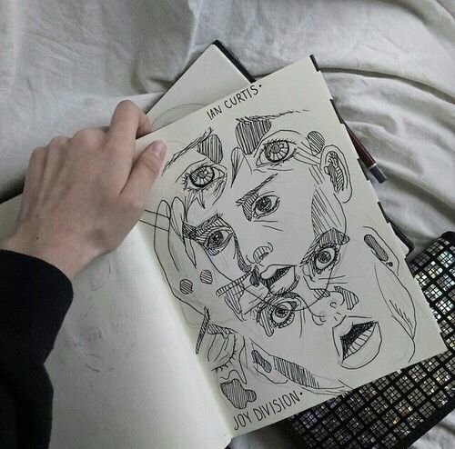 Рисунки черной ручкой
