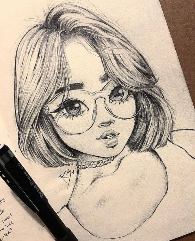 девушка карандашом