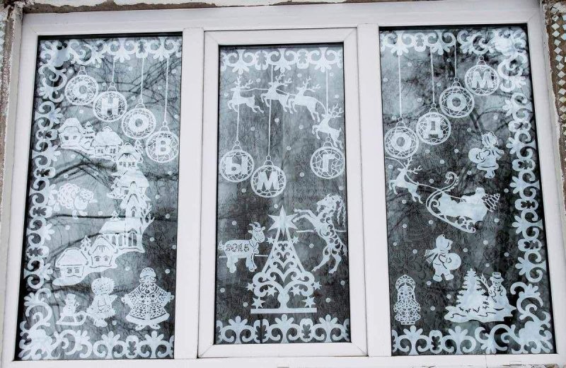 украшение окна к новому году