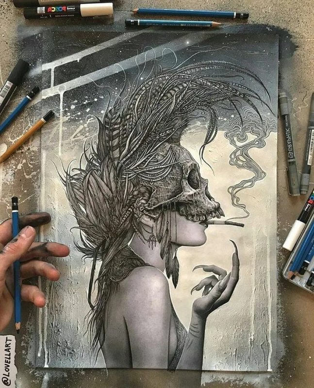 Рисунки Кристофера Ловелла