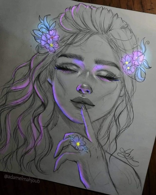 Арт девушки карандашом цветными