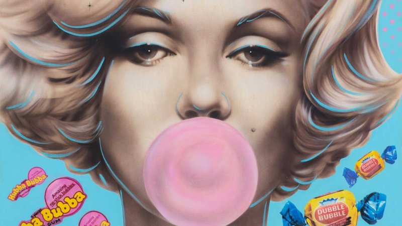 Постер Мерлин Монро с жвачкой