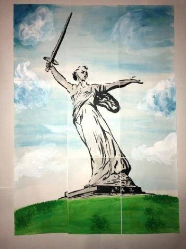 Памятник Родина мать в Волгограде