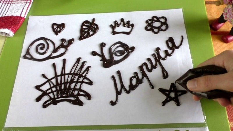 Фигурки из шоколада для торта