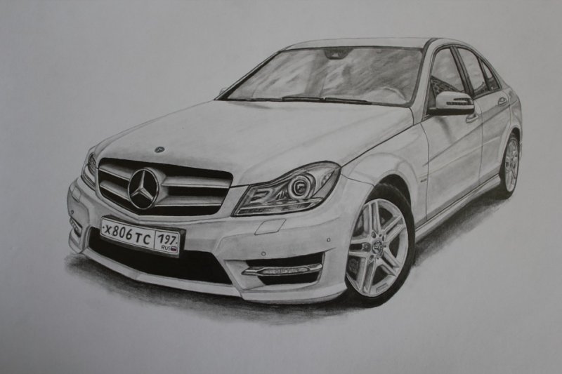 Мерседес АМГ E 63 S карандаш