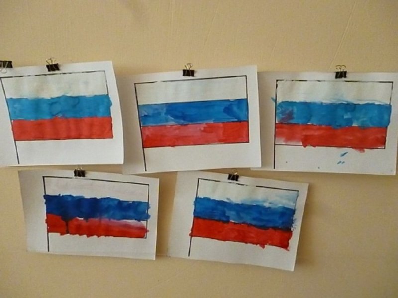 Флаг России поделка в садик