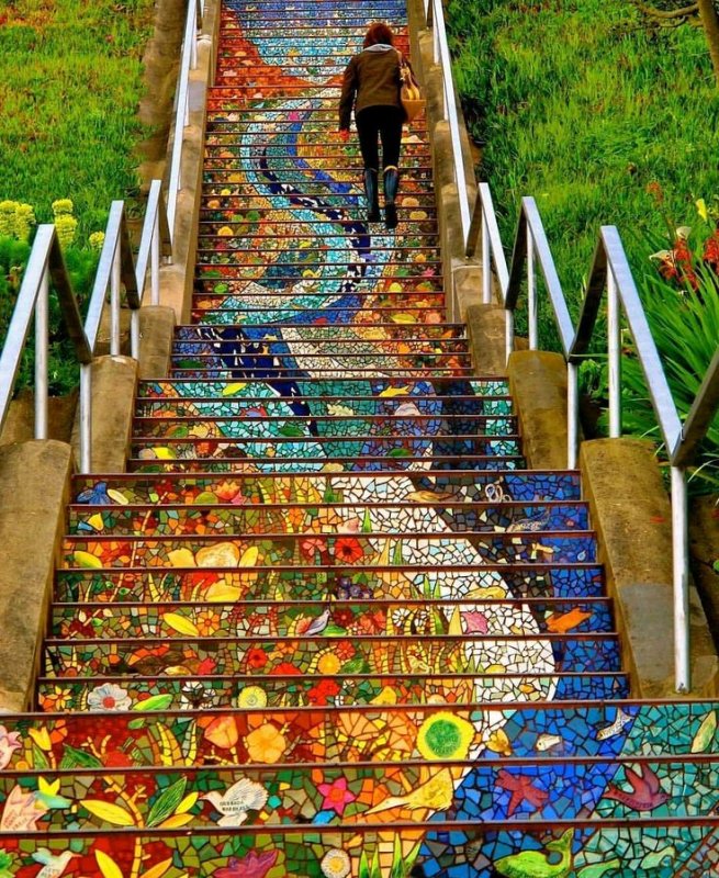 Мозаичная лестница tiled steps