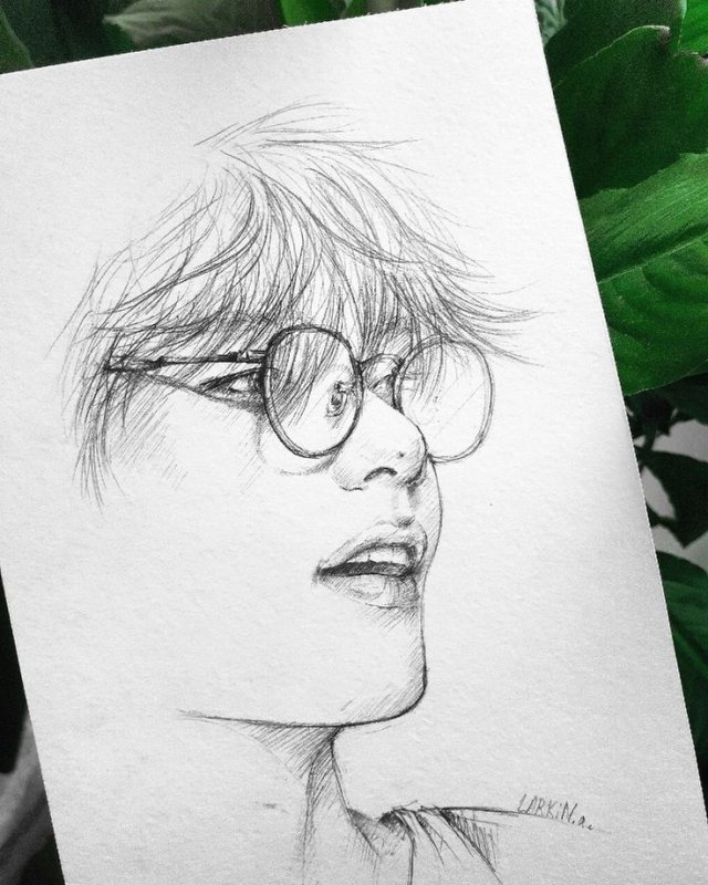 Kim Taehyung Art карандашом