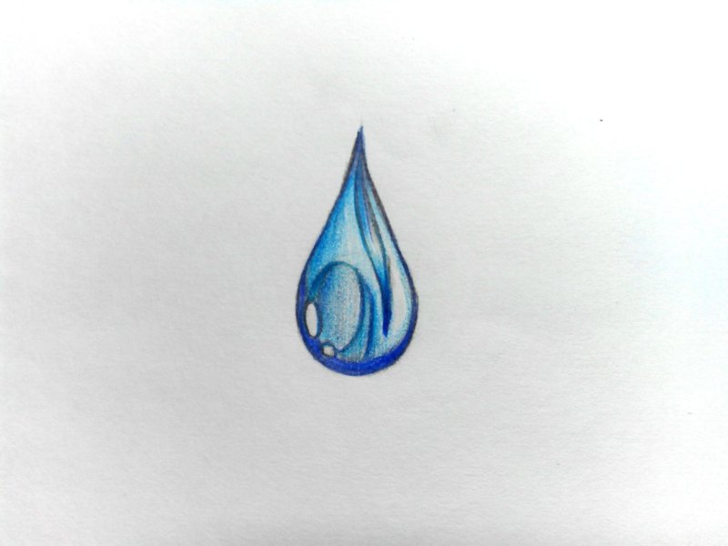Капля воды карандашом