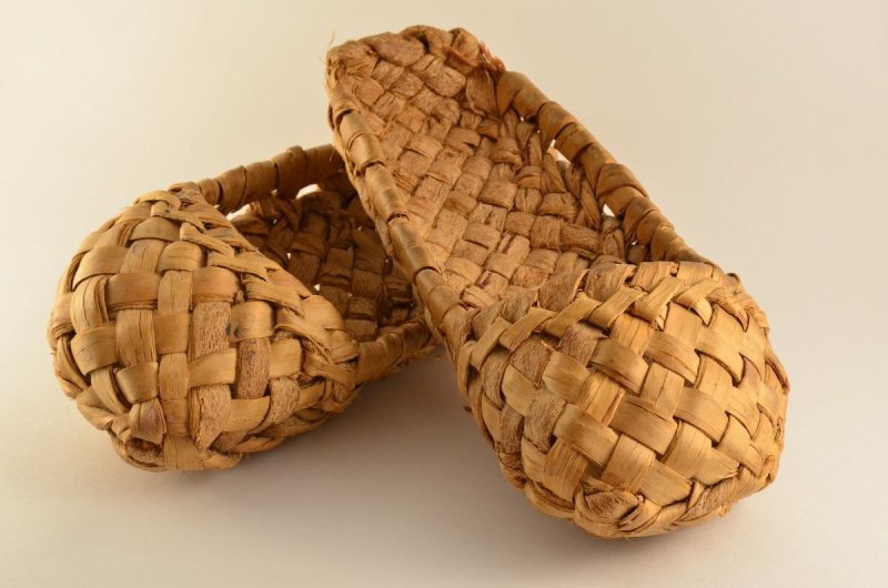 Лапти из лыка