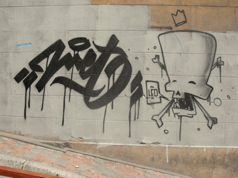 Рисунки баллончиком на стенах легкие