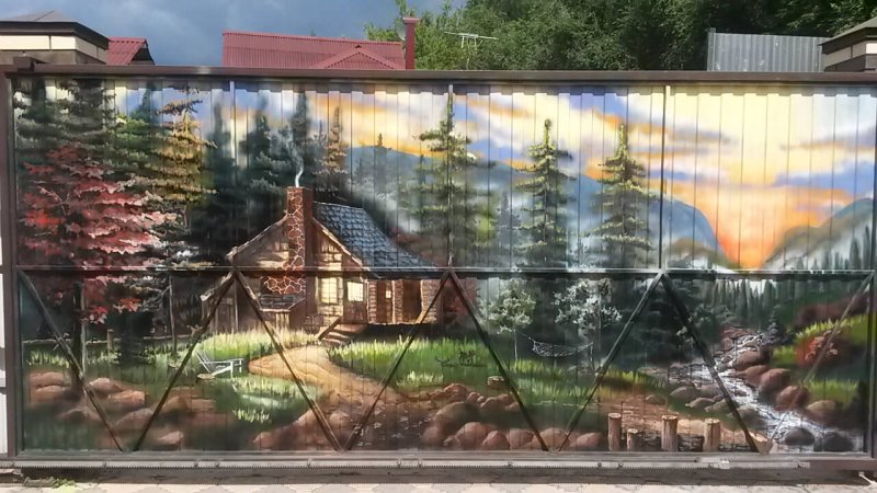Аэрография на заборе
