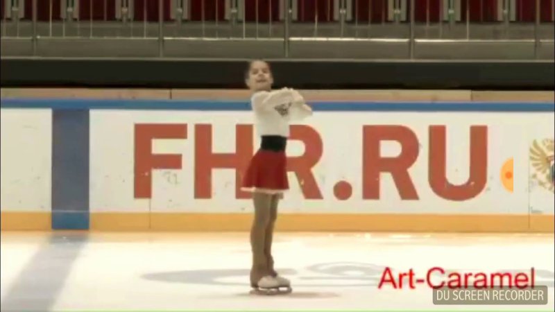 Марьяна Мухина фигуристка