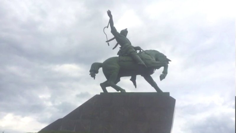 Салават Юлаев памятник в Уфе