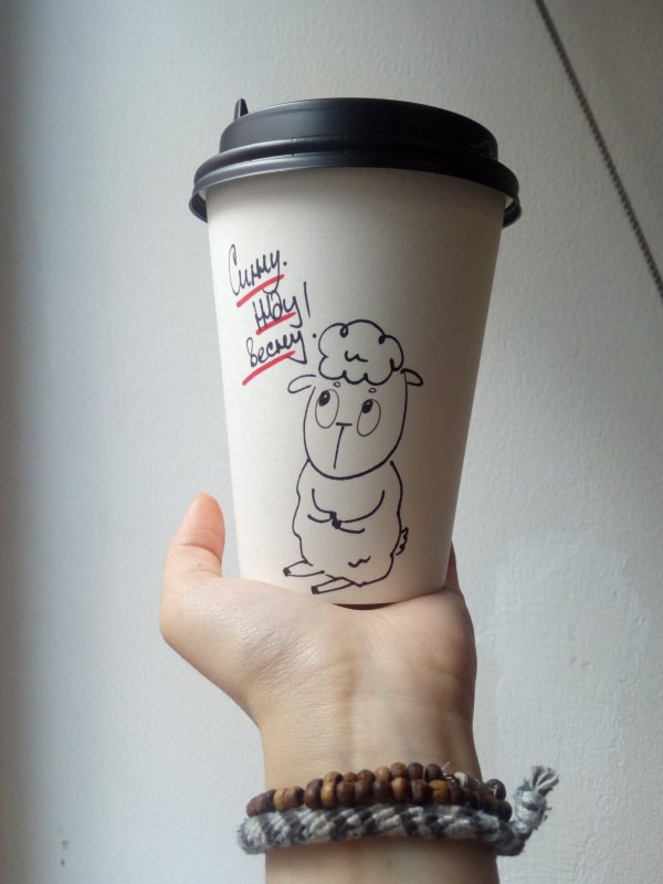 Рисование на стаканчиках для кофе