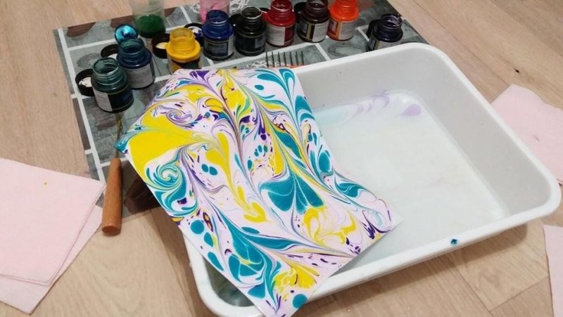 Рисование красками эбру