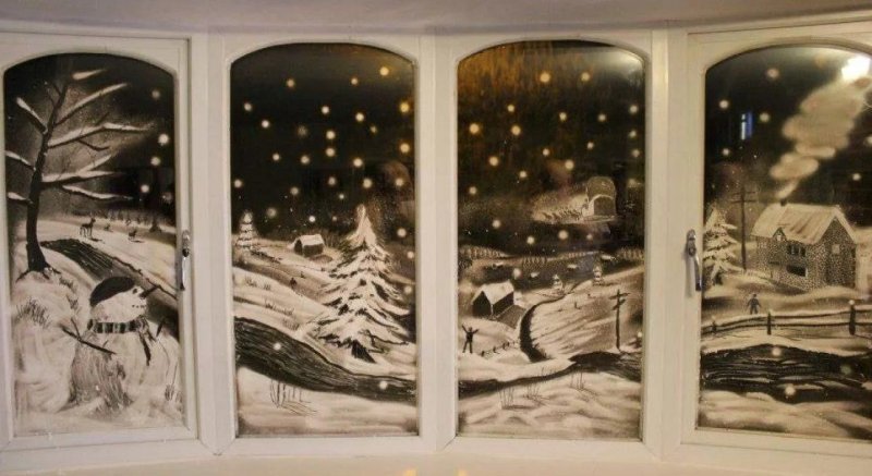 Рисунки на окнах