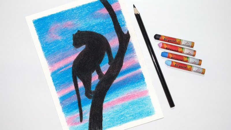 Рисование цветными мелками на бумаге